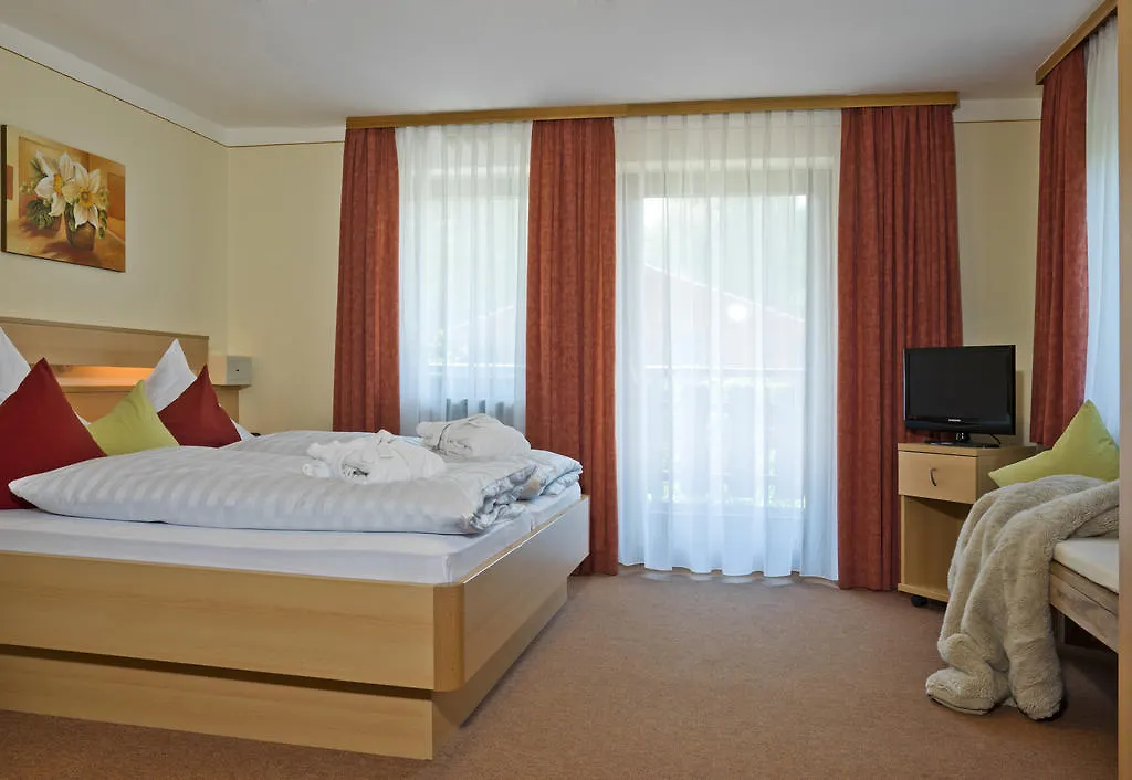 Hotel Garni Vier Jahreszeiten Bad Fussing