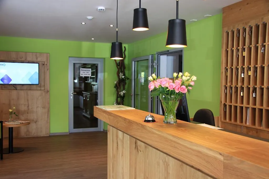 Hotel Garni Vier Jahreszeiten Bad Fussing