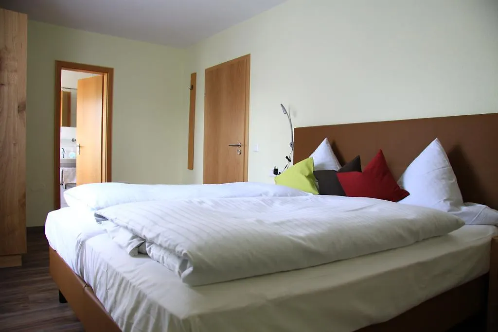 Hotel Garni Vier Jahreszeiten Bad Fussing 3*,
