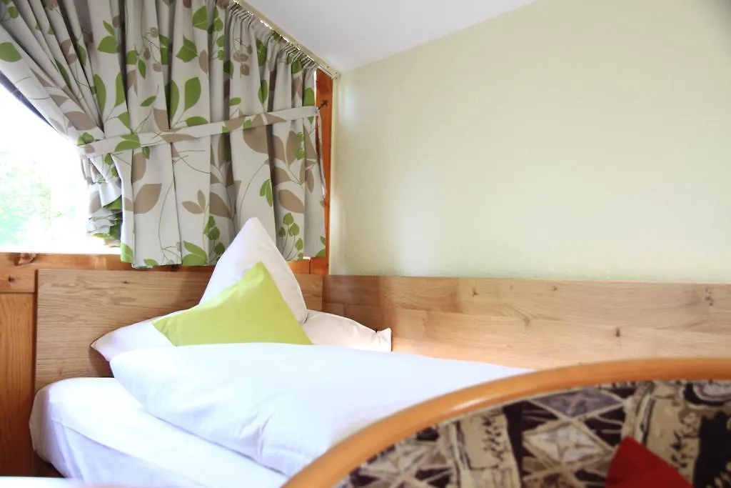 Hotel Garni Vier Jahreszeiten Bad Fussing
